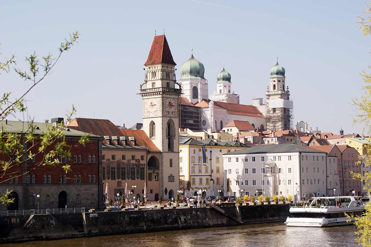 Passau_AdobeStock_22276428