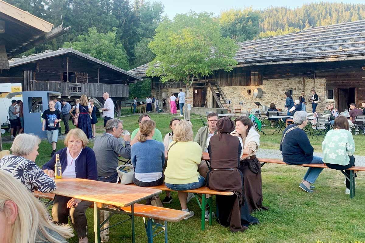 Ein Sommerabend im Museum