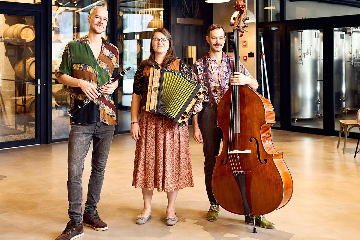 Das österreichische Trio Tschejefem