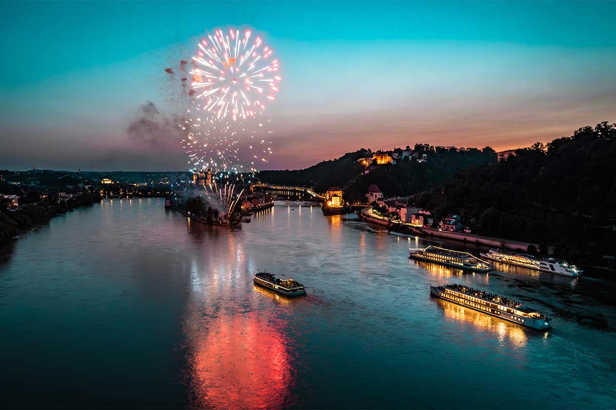 Feuerwerksfahrt „Donau im Feuerzauber“ am 1. August