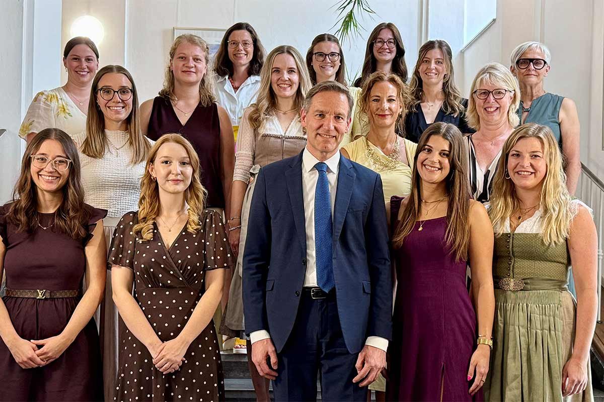 Niederbayerns beste Nachwuchs-Lehrkräfte ausgezeichnet