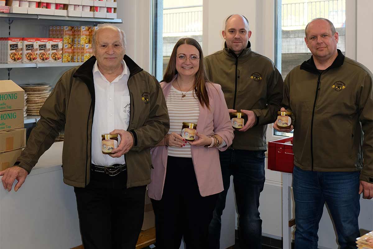 50 Kilogramm Honig für die Passauer Tafel