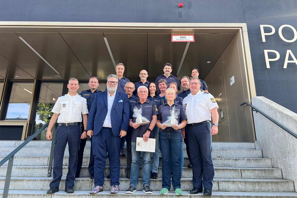 30 Jahre Sicherheitswacht in Passau: Zwei Gründungsmitglieder geehrt