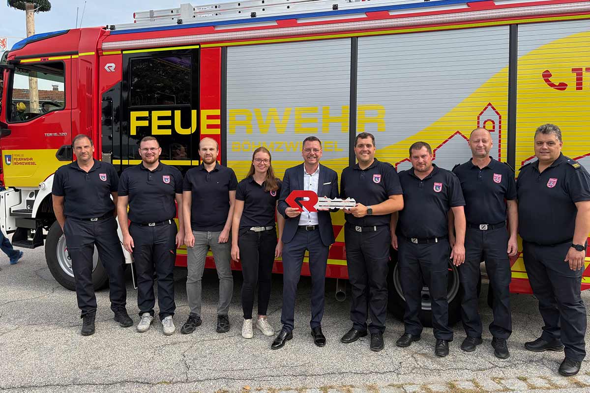 Neues Löschgruppenfahrzeug LF 20 für die Feuerwehr Böhmzwiesel