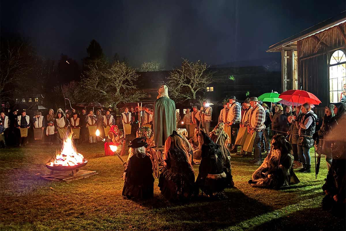 Lange Museumsnacht zu Brauchtum und Aberglaube am 24. Oktober