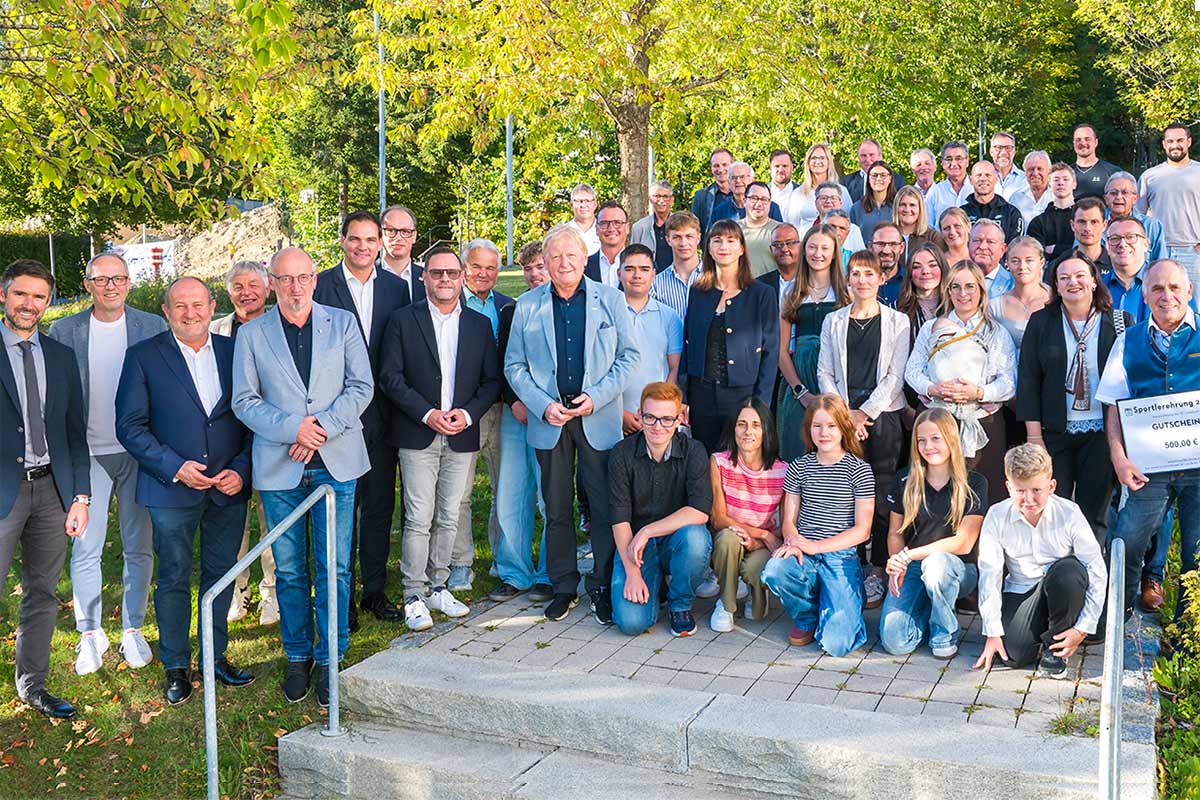 Landkreis Freyung-Grafenau würdigt herausragende sportliche Leistungen