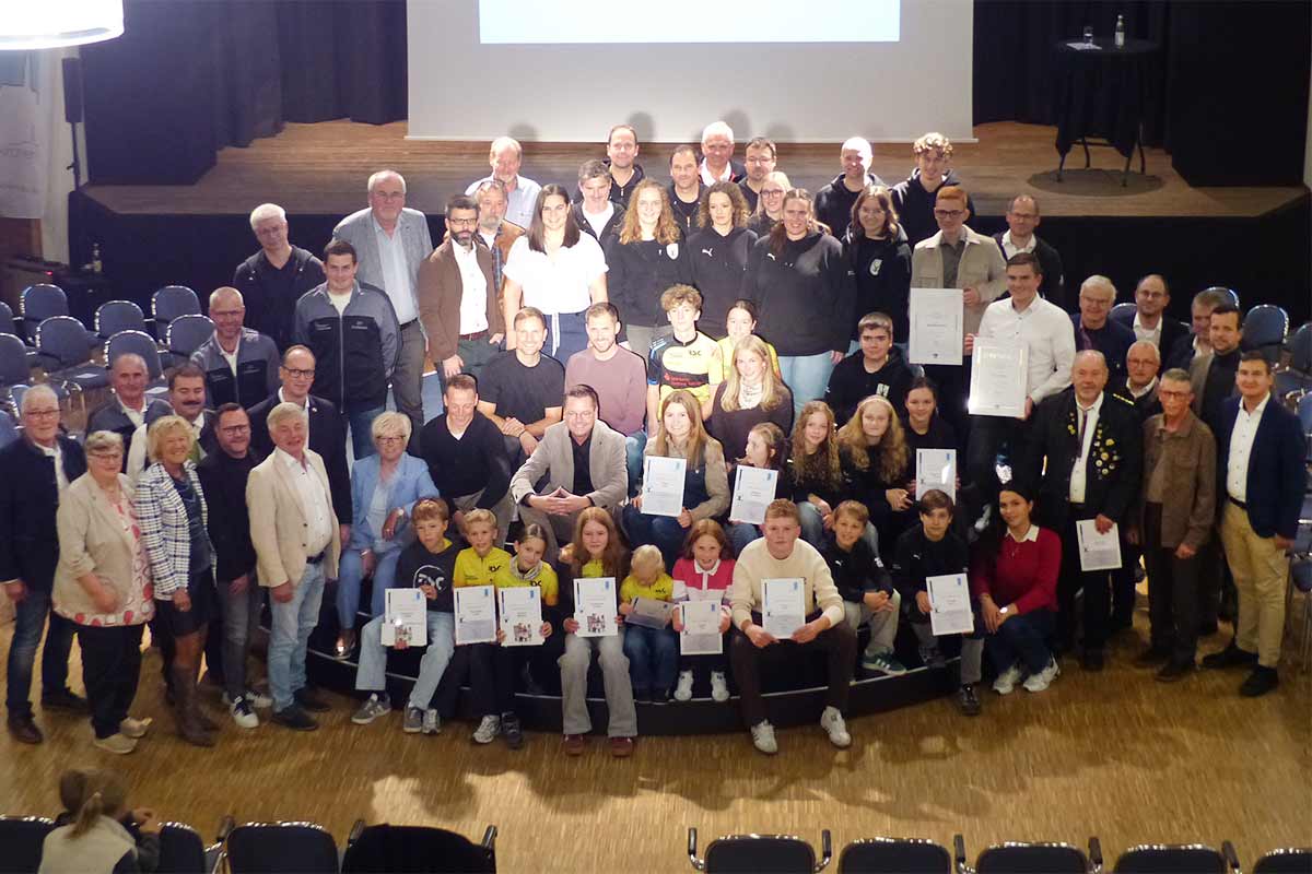 Waldkirchen: Sportler ehren und ihre Vereine unterstützen
